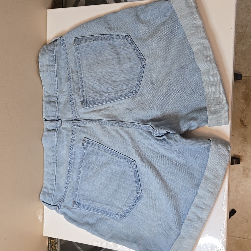 Eddie Bauer Blue Denim Jean Shorts 2 - Picture 3 of 8